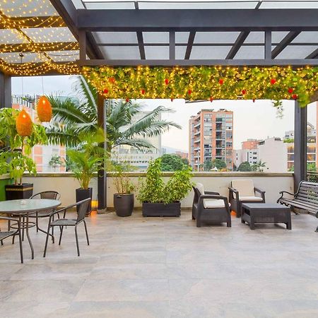 Camelot Apartahotel Medellín Exterior foto