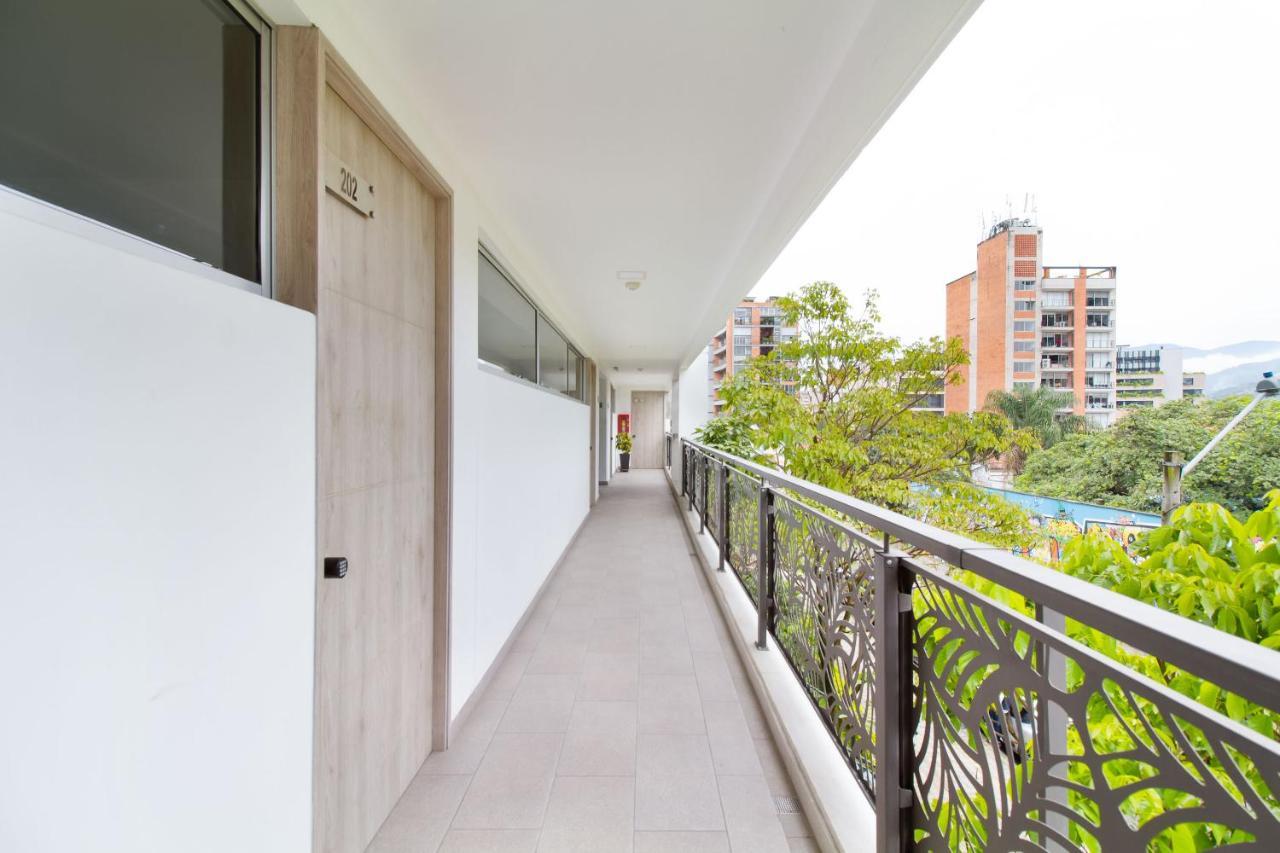 Camelot Apartahotel Medellín Exterior foto